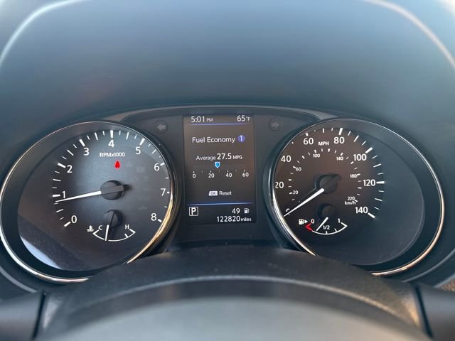 Used 2018 Nissan Rogue SL w/ Premium Package image 14