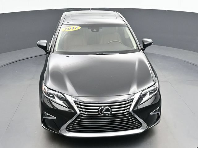 Used 2017 Lexus ES 350 w/ Luxury Package FWD image 37