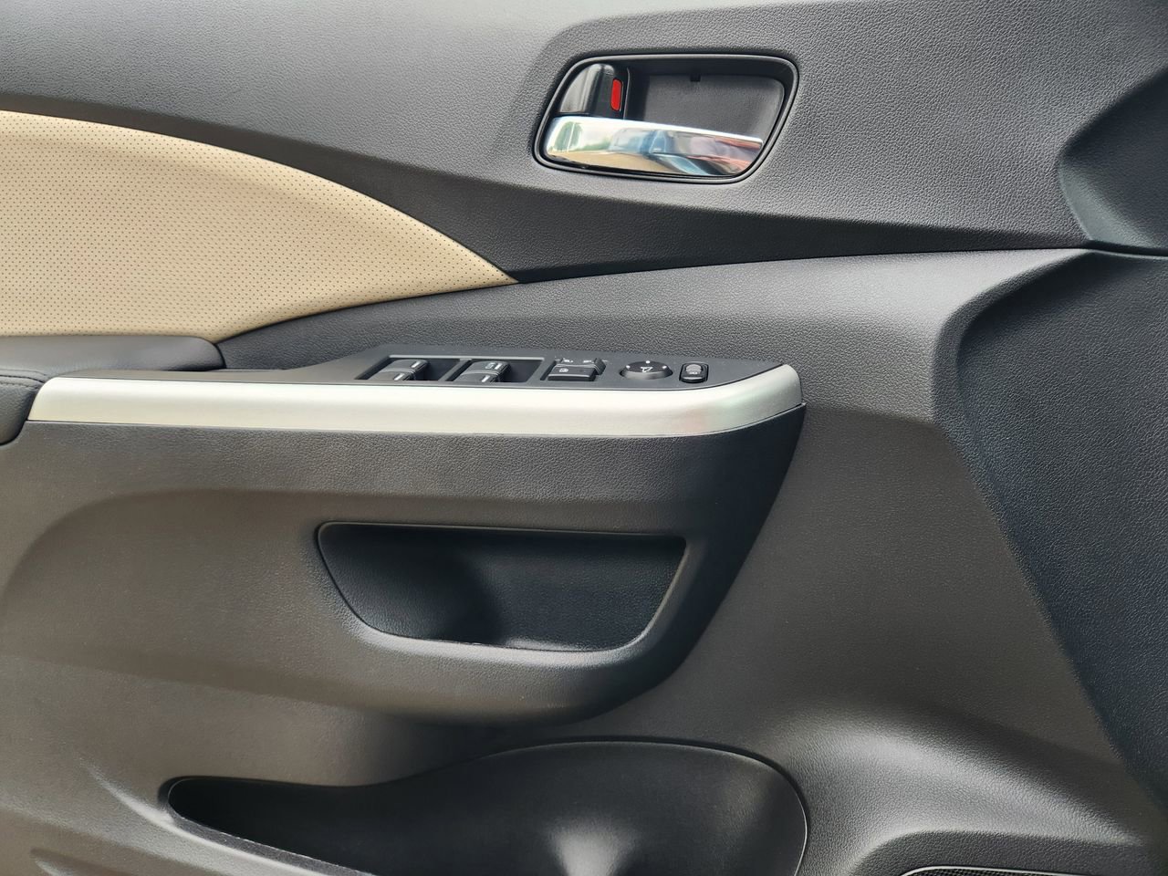 Used 2016 Honda CR-V EX-L image 22