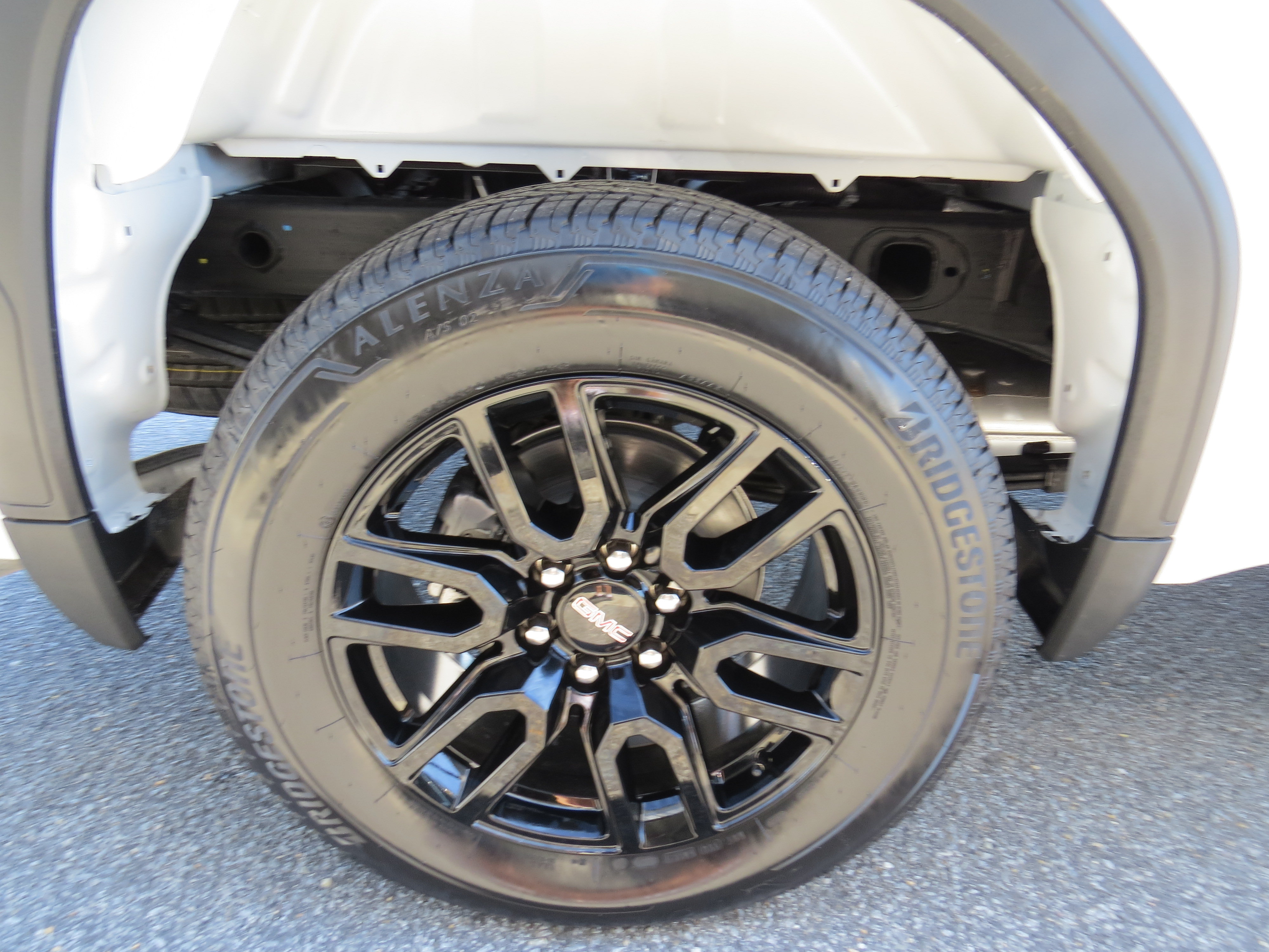 Used 2026 GMC Sierra 1500 Elevation AWD/4WD image 14