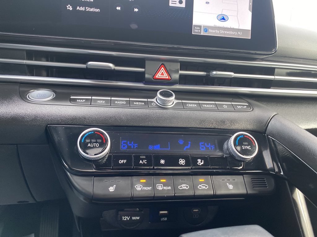 New 2025 Hyundai Elantra SEL FWD image 19
