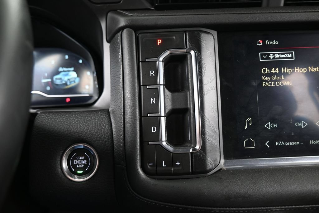 Used 2024 GMC Yukon XL Denali RWD image 36