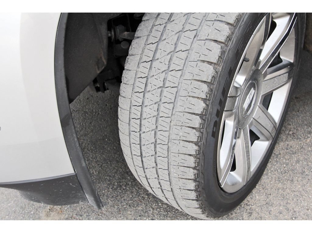 Used 2020 Cadillac Escalade Luxury RWD image 34