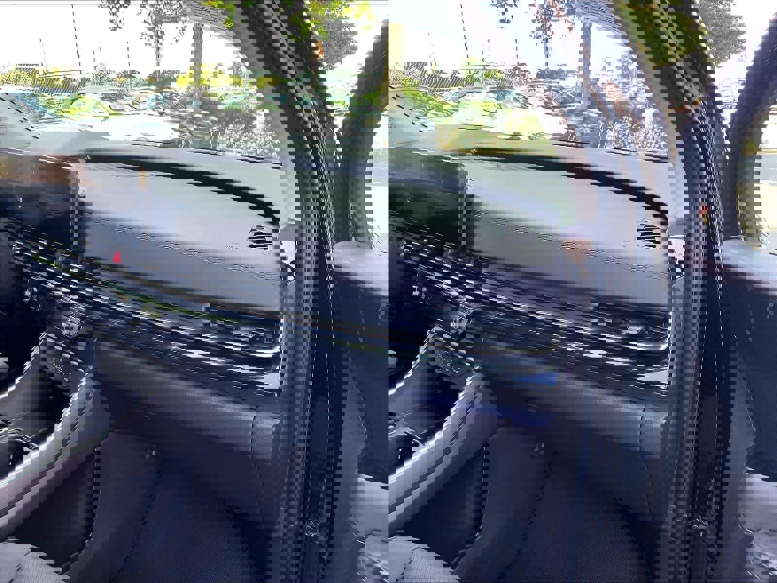 Used 2026 Kia Carnival SX Prestige FWD image 18