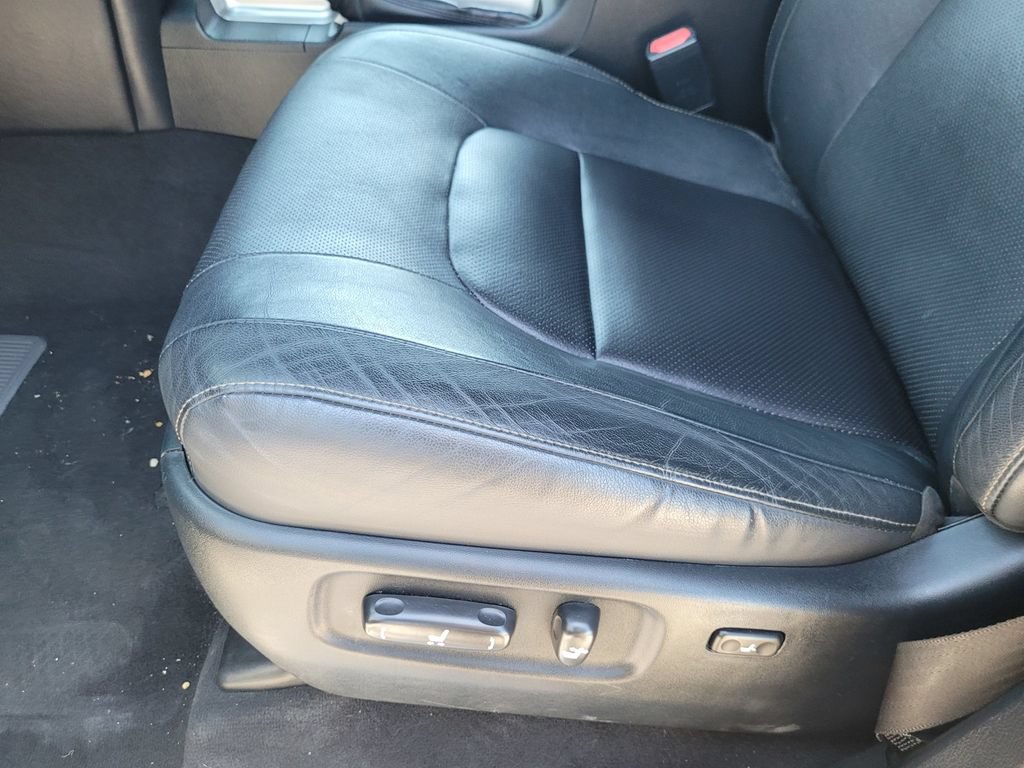 Used 2020 Toyota Land Cruiser Heritage Edition AWD/4WD image 17
