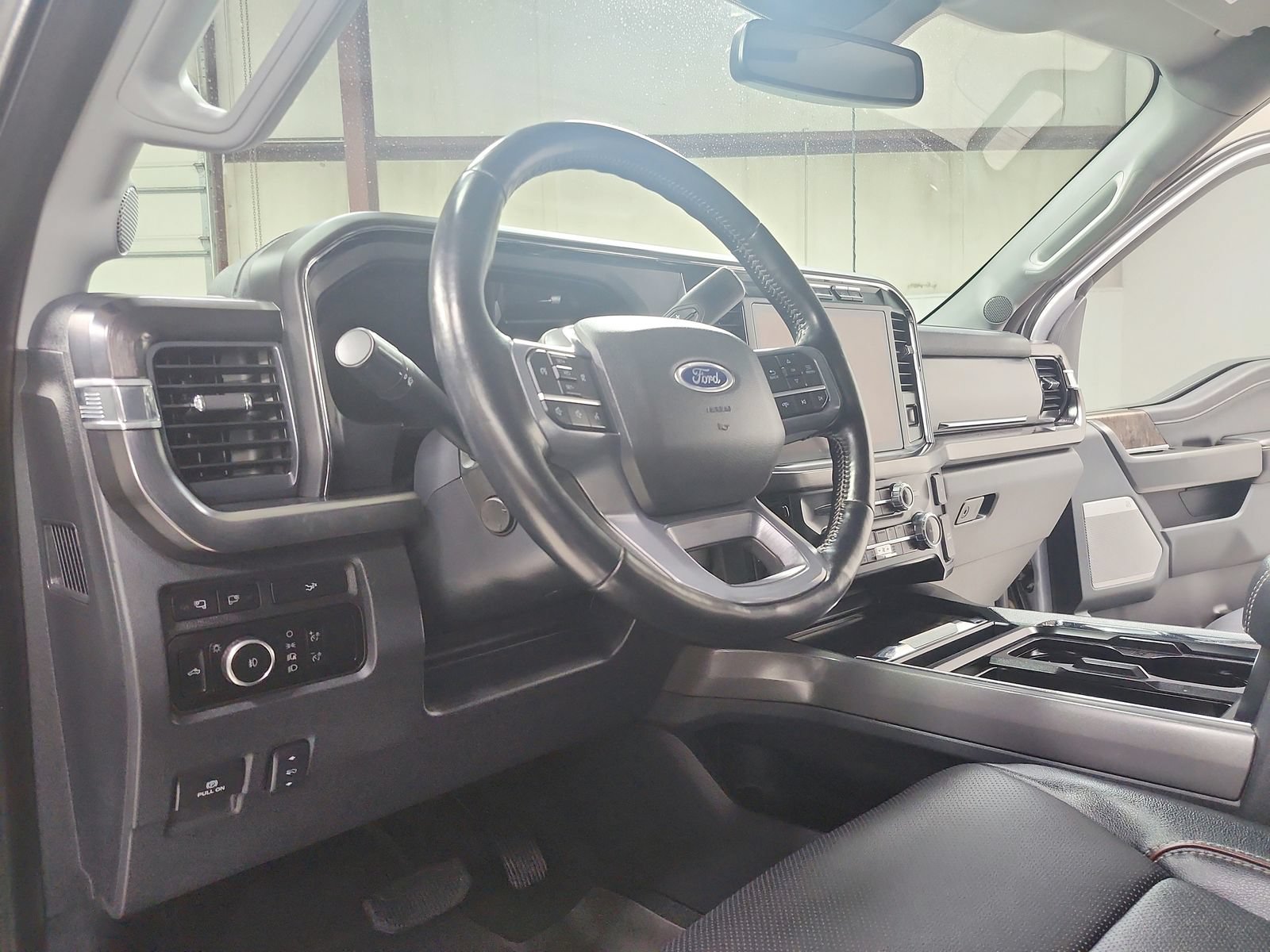 Used 2023 Ford F250 Lariat w/ Chrome Package AWD/4WD image 19
