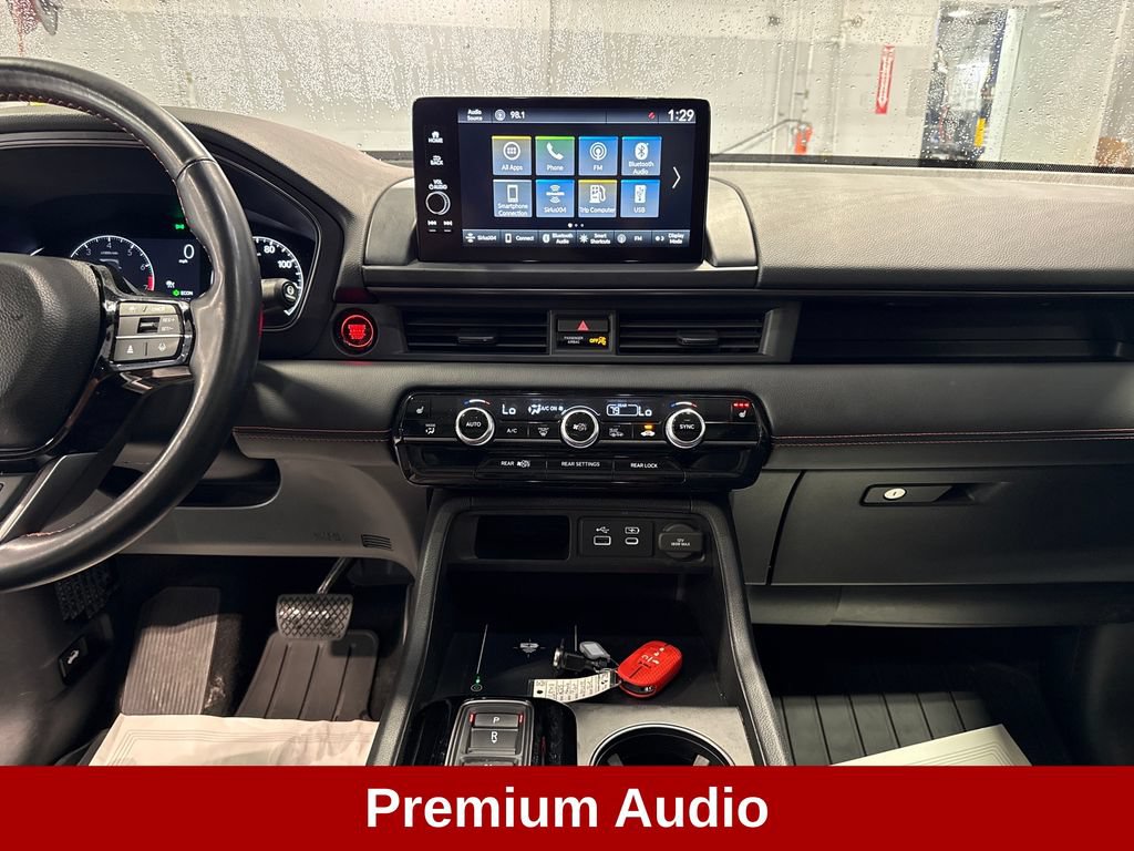 Used 2023 Honda Pilot TrailSport image 12