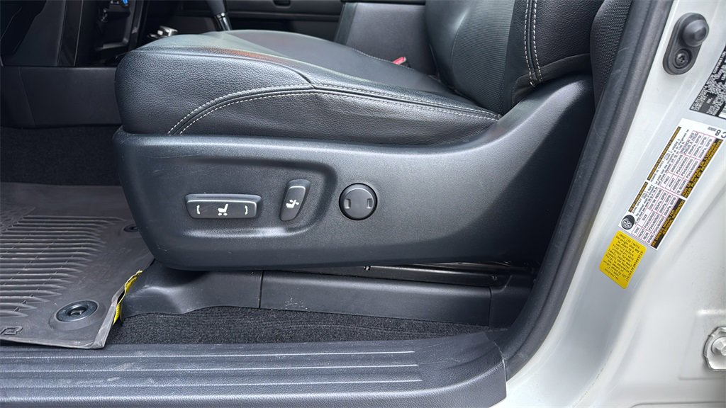 Used 2021 Toyota 4Runner Nightshade image 11