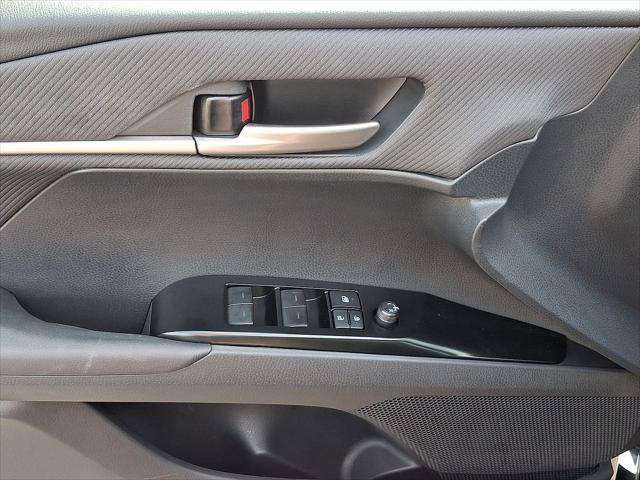 Certified 2026 Toyota Camry SE w/ Convenience Package FWD image 11