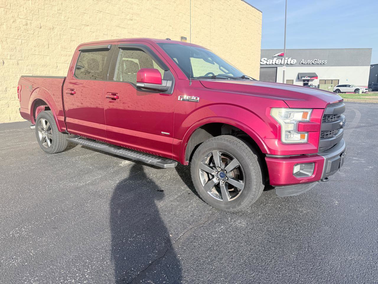 Used 2015 Ford F150 Lariat w/ Equipment Group 502A Luxury AWD/4WD image 7