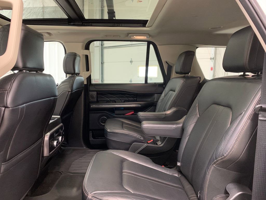 Used 2021 Ford Expedition Max Platinum image 18