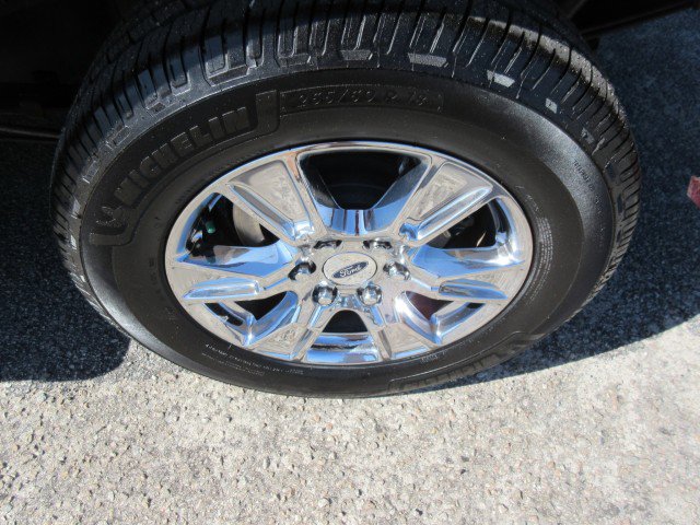Used 2017 Ford F150 Lariat w/ Equipment Group 502A Luxury RWD image 11