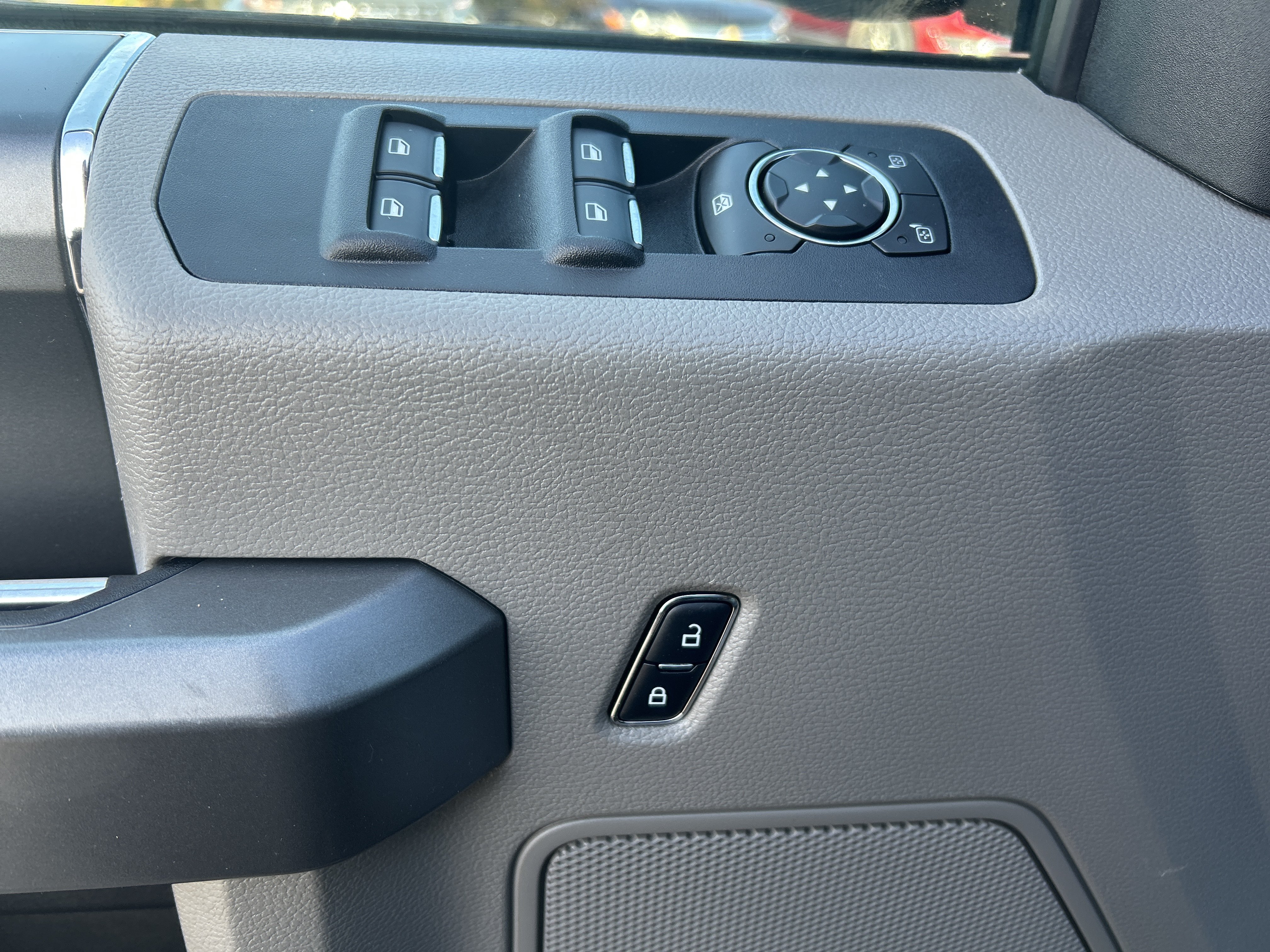 Used 2016 Ford F150 XLT w/ XTR Package AWD/4WD image 10