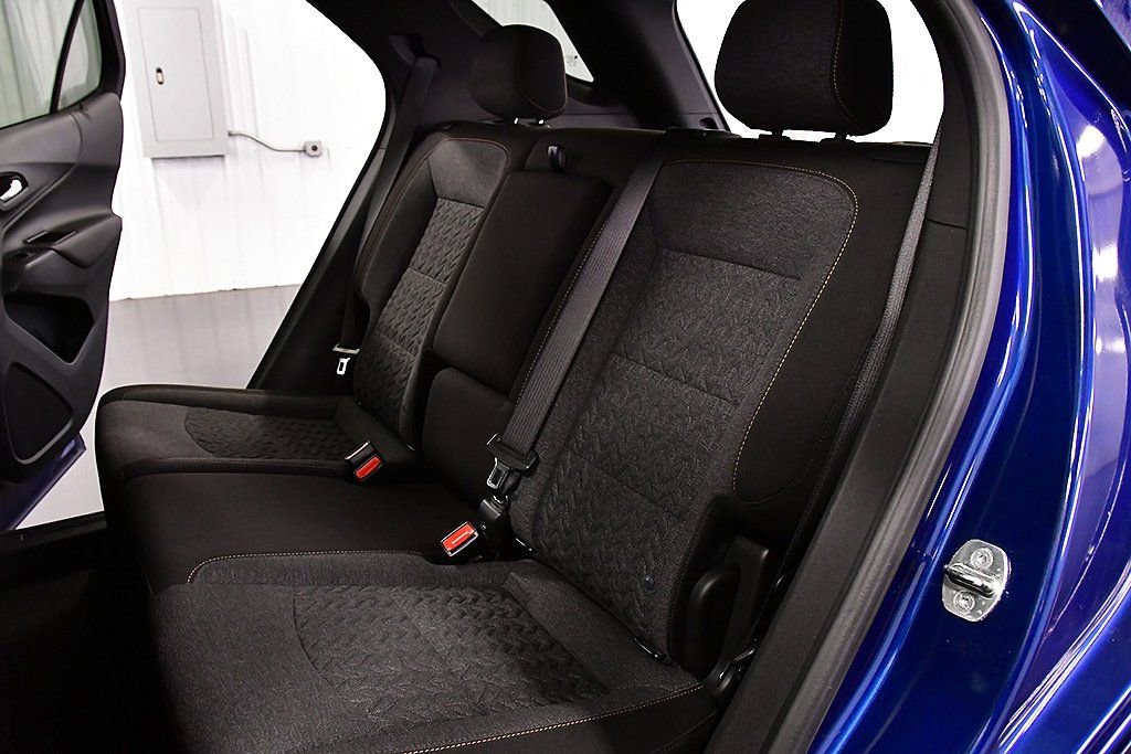 Used 2022 Chevrolet Equinox LT image 32