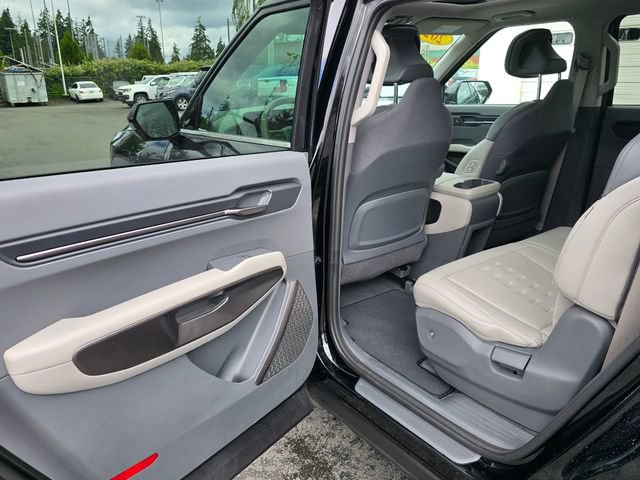 Certified 2024 Kia EV9 Wind AWD/4WD image 17
