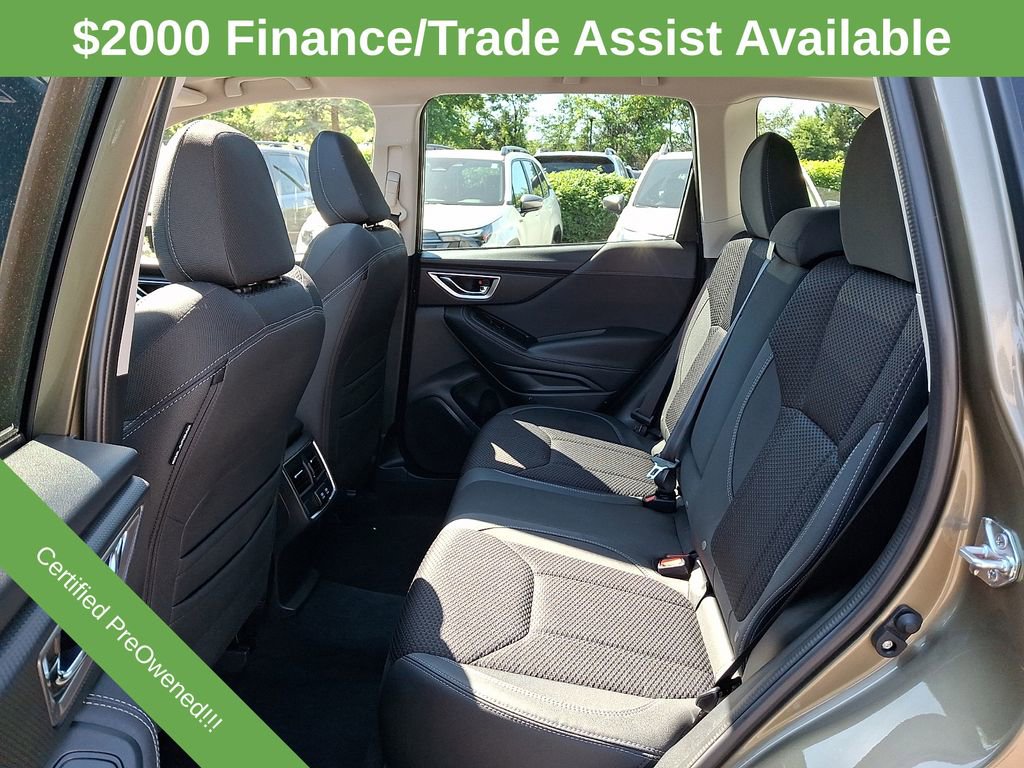 Used 2023 Subaru Forester Premium AWD/4WD image 10