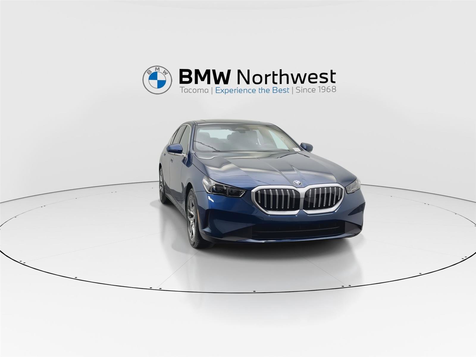 New 2026 BMW 530i xDrive w/ Premium Package AWD/4WD image 7