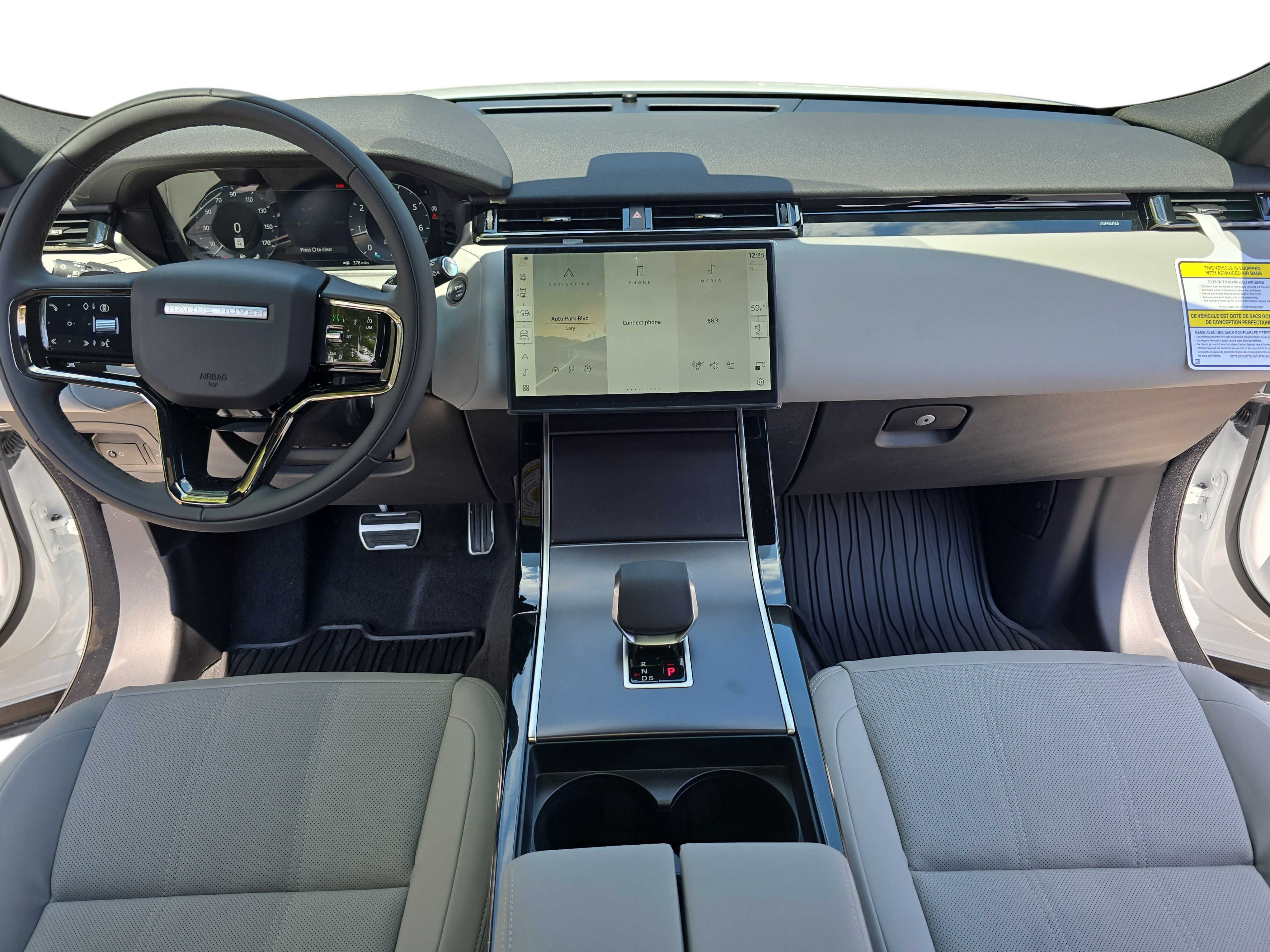 New 2026 Land Rover Range Rover Velar Dynamic SE image 9