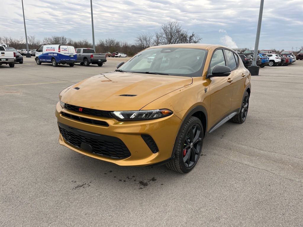 New 2025 Dodge Hornet R/T image 3