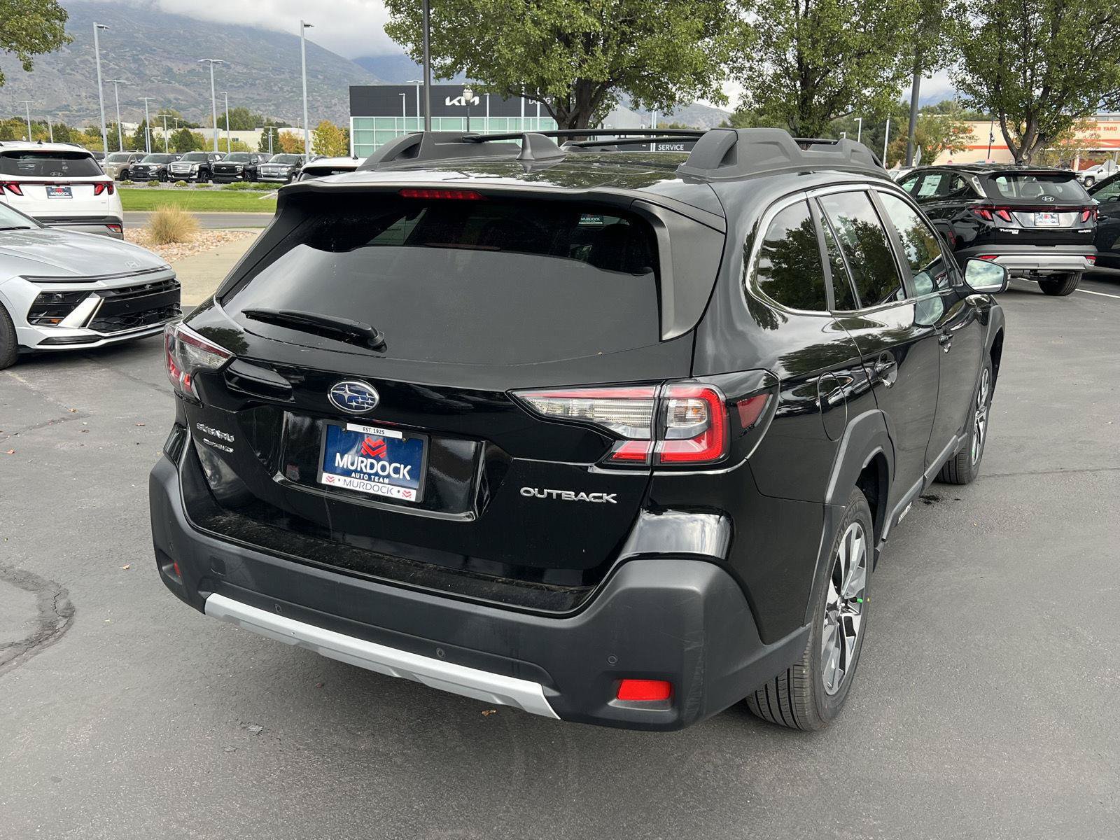 Used 2024 Subaru Outback Limited AWD/4WD image 15