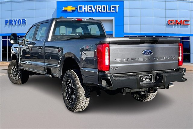 Used 2024 Ford F350 XL image 4