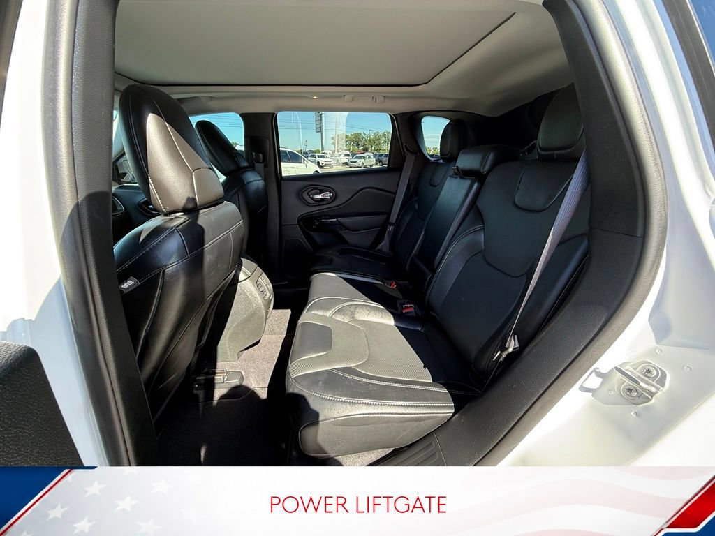 Used 2023 Jeep Cherokee Altitude Lux w/ Lux Elite Package AWD/4WD image 9