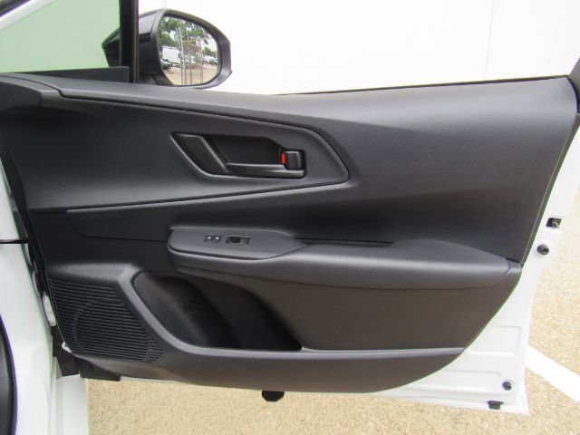 Used 2023 Toyota Prius Prime SE image 18