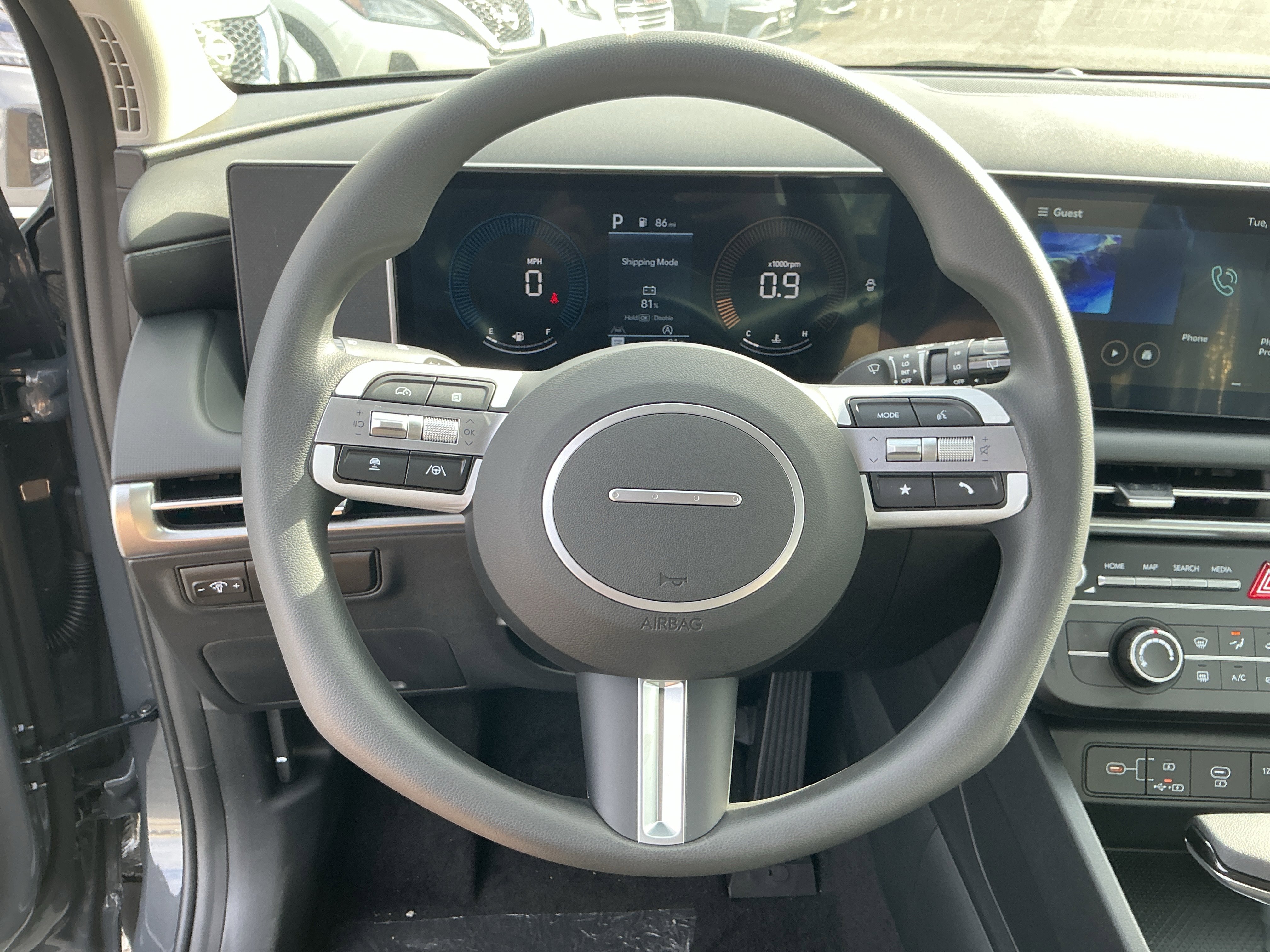 New 2026 Hyundai Tucson SE image 16