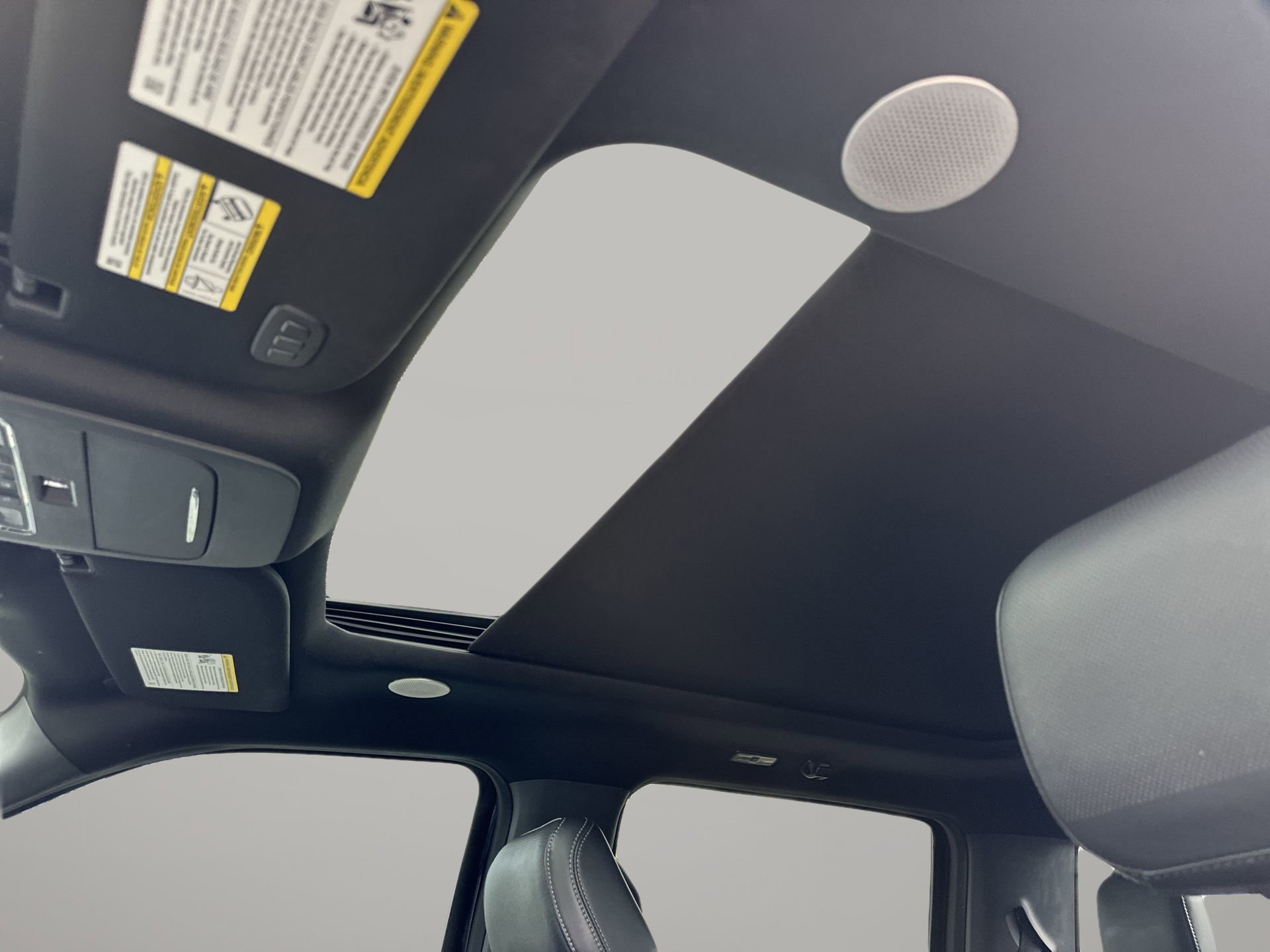 Certified 2023 Ford F150 Platinum w/ Equipment Group 701A High image 49