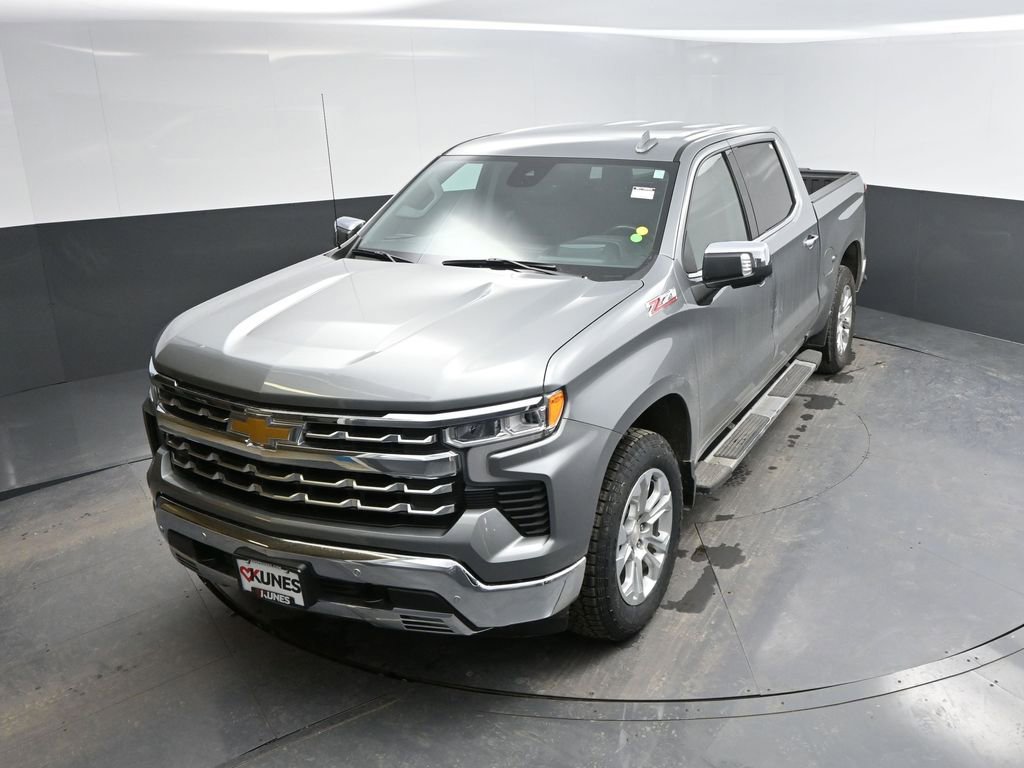 Used 2024 Chevrolet Silverado 1500 LTZ w/ Technology Package image 27
