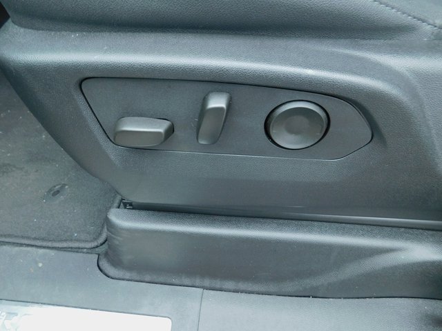 Used 2025 Chevrolet Tahoe Z71 image 63