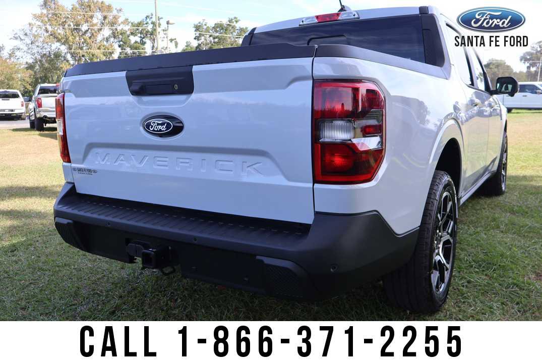 New 2025 Ford Maverick Lariat w/ 4K Tow Package image 10