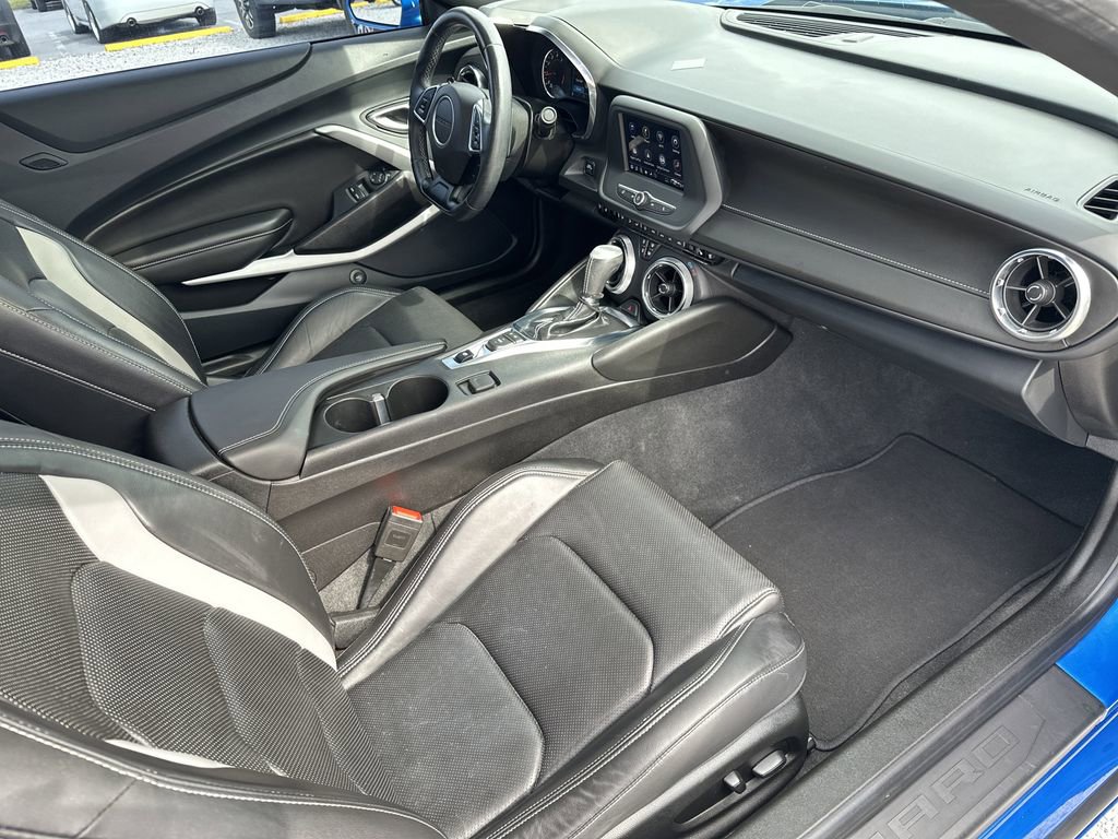 Certified 2024 Chevrolet Camaro LT image 31