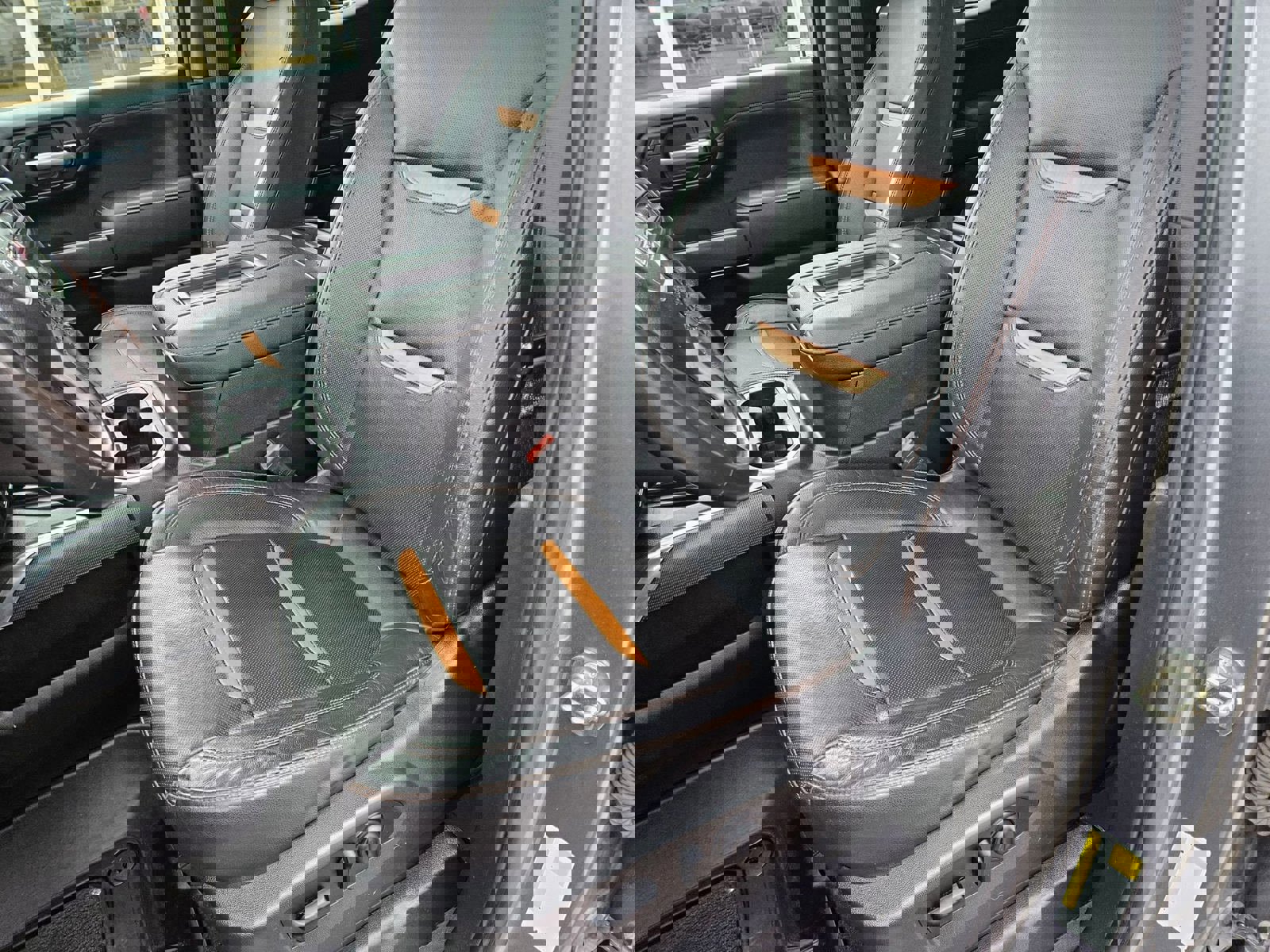 Used 2021 GMC Sierra 1500 AT4 w/ AT4 Premium Package image 59