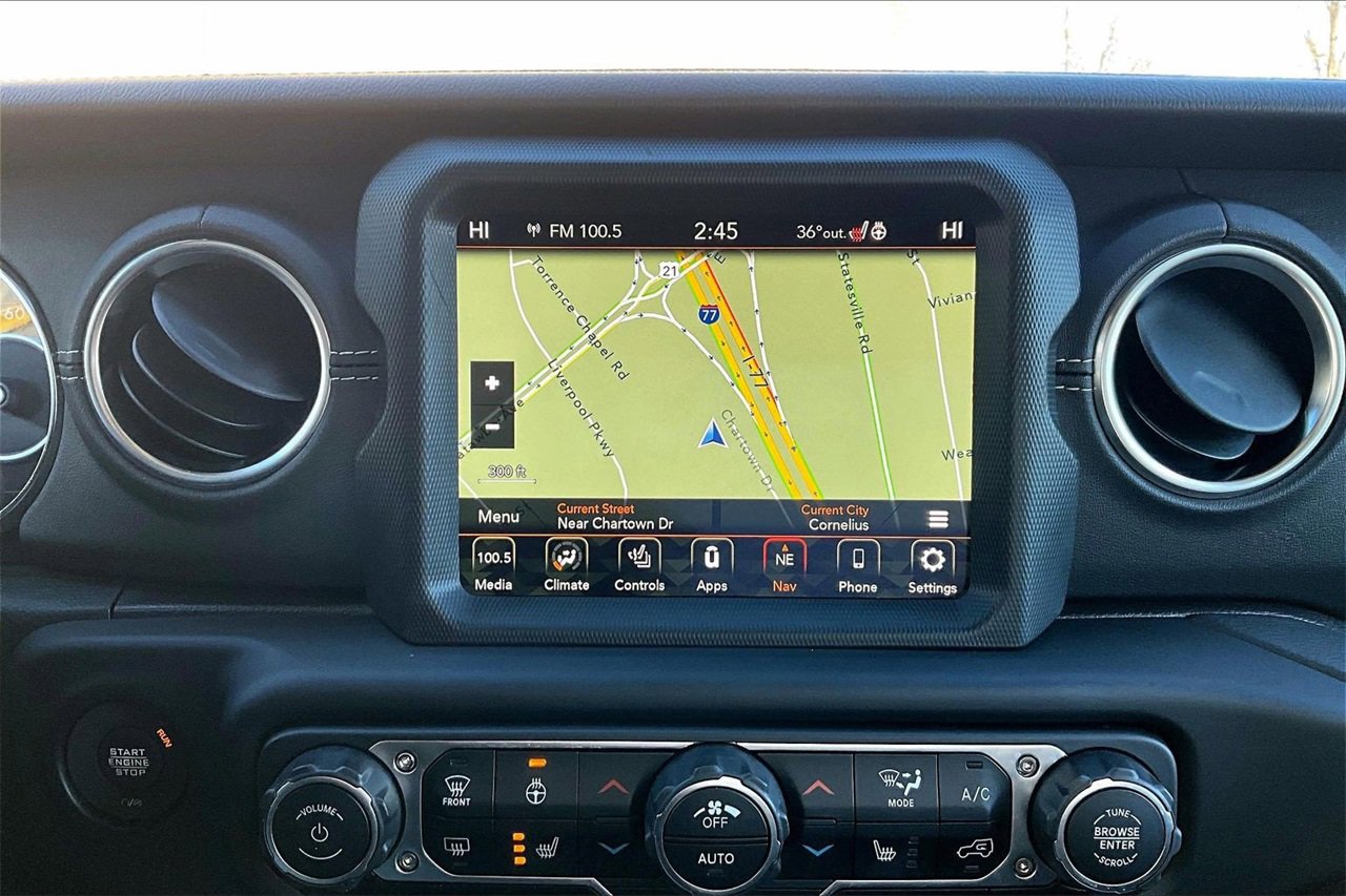 Certified 2023 Jeep Wrangler Sahara w/ Cold Weather Group image 13