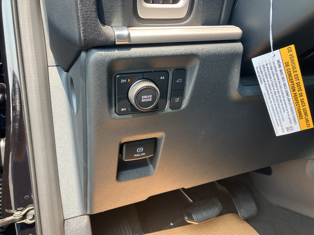 New 2027 Ford Expedition Active AWD/4WD image 14