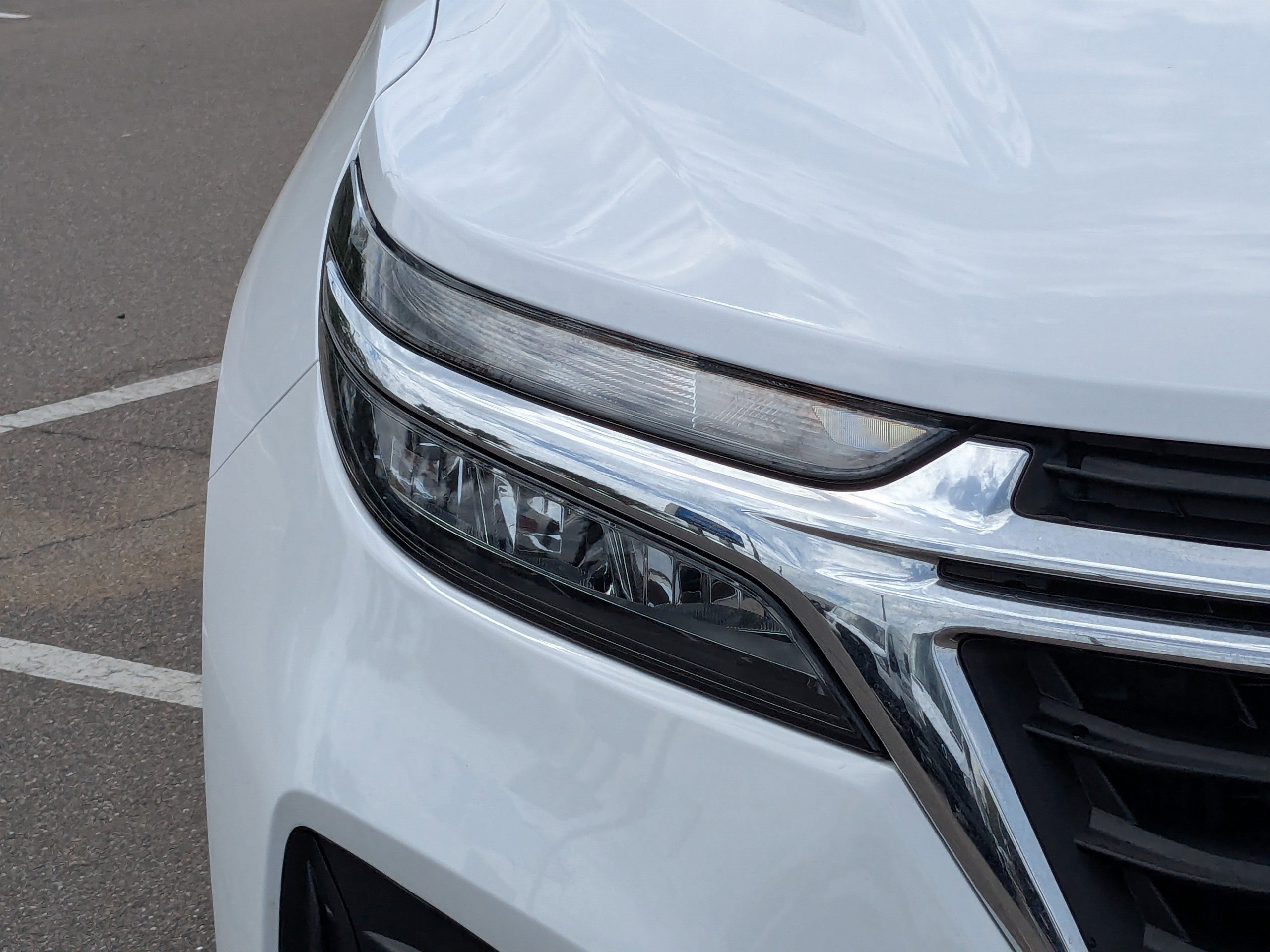 Used 2024 Chevrolet Equinox LS w/ LS Convenience Package image 9