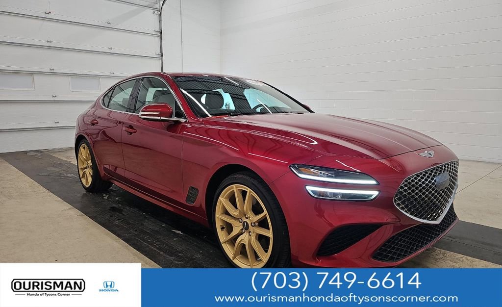 Used 2023 Genesis G70 3.3T image 1