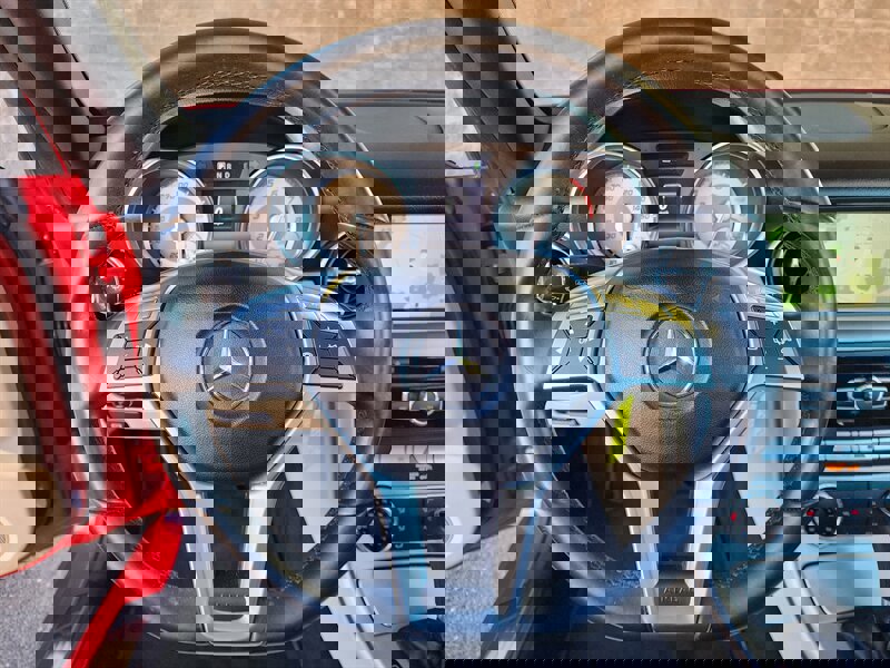 Used 2015 Mercedes-Benz SLK 250 w/ Premium Package image 40