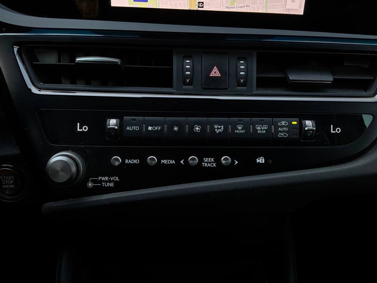 Used 2025 Lexus ES 350 w/ Accessory Package (Z1) FWD image 27