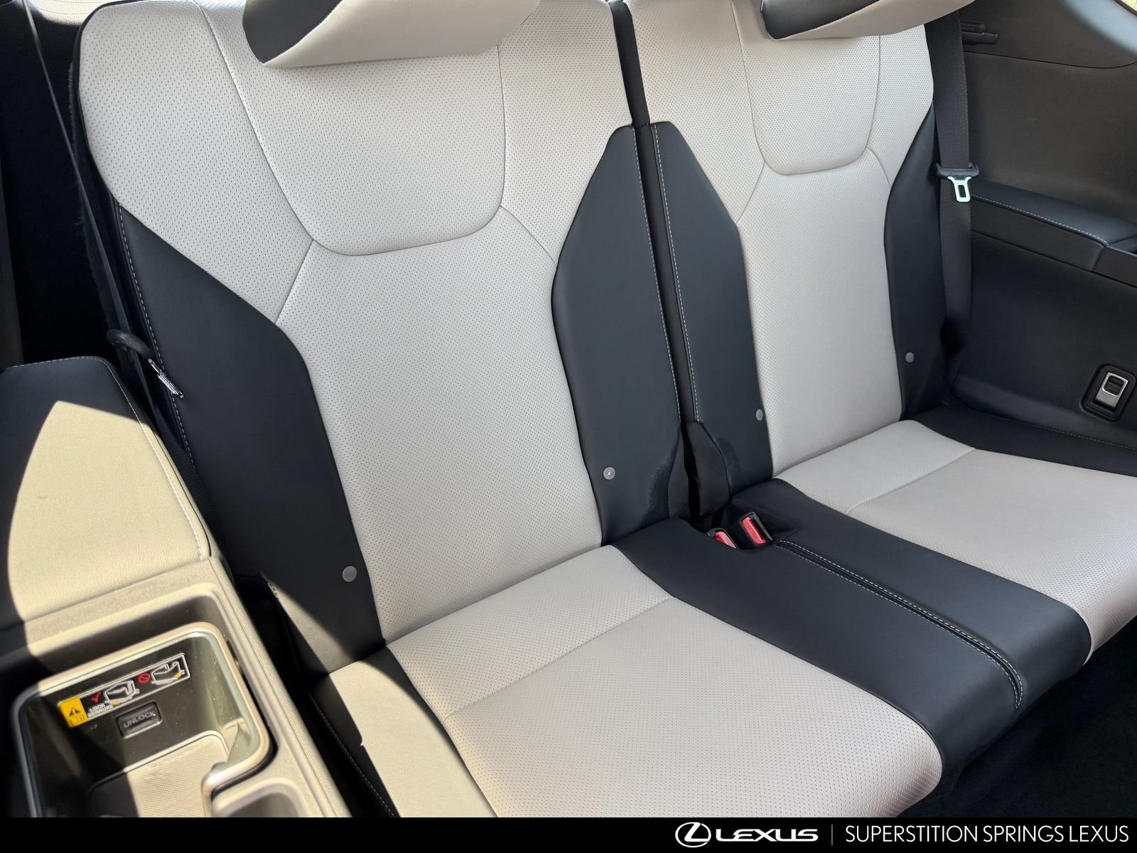 Certified 2026 Lexus TX 500h AWD w/ Technology Package image 30