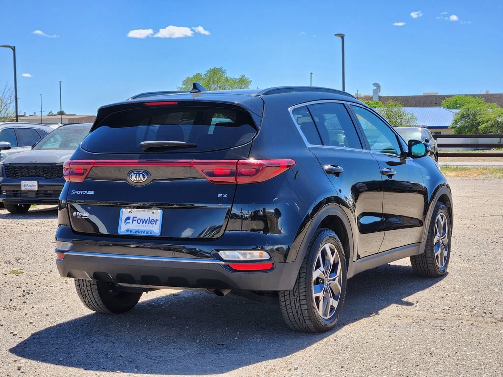 Used 2020 Kia Sportage EX w/ Option Group 15 image 3
