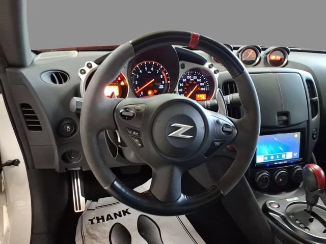 Used 2020 Nissan 370Z Coupe RWD image 23