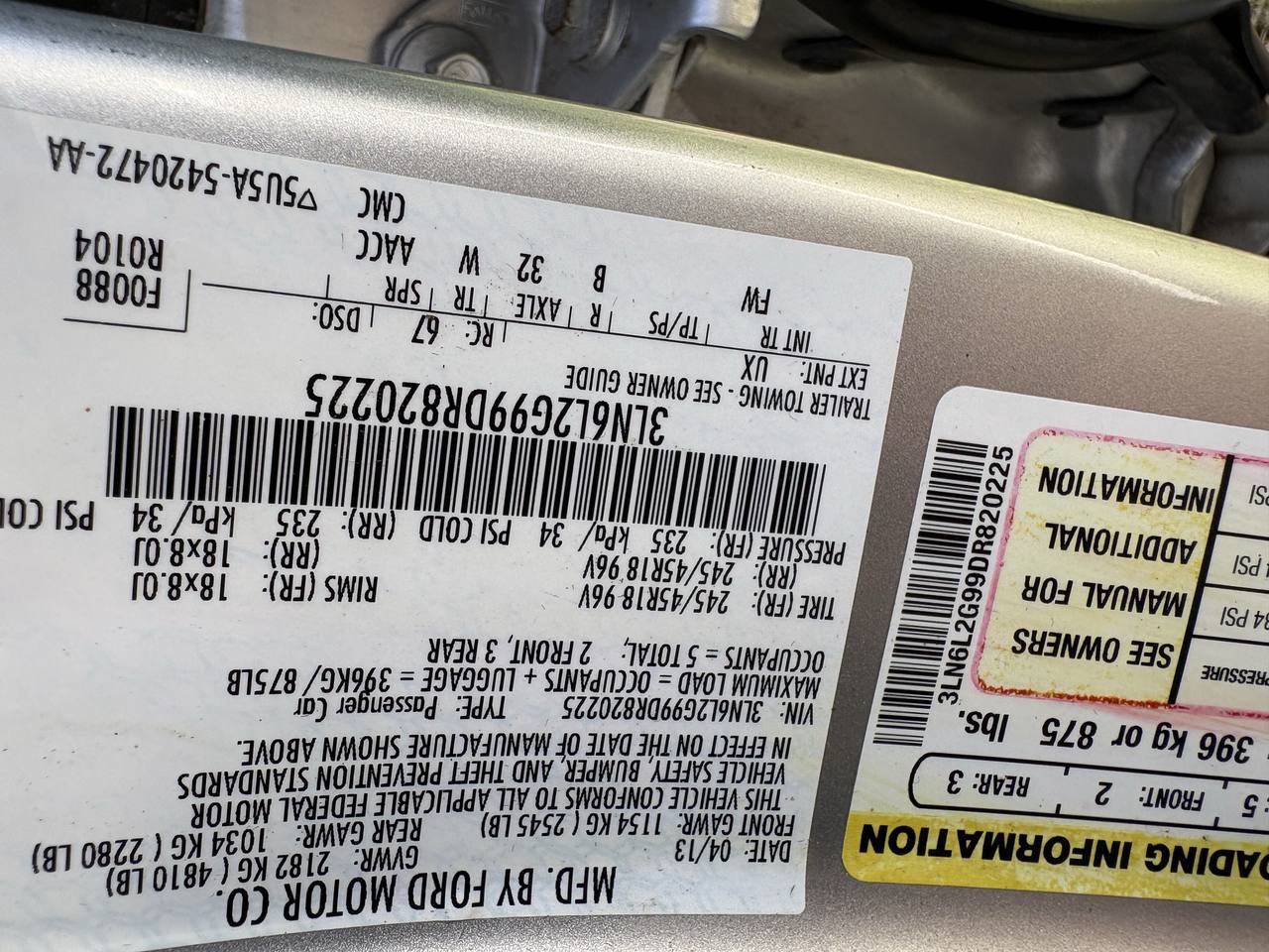 Used 2013 Lincoln MKZ FWD image 16