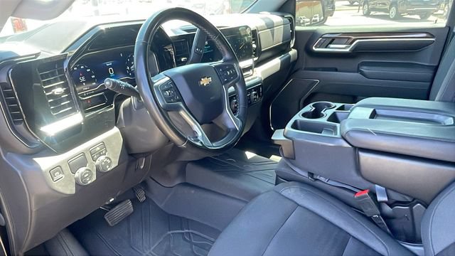 Used 2023 Chevrolet Silverado 1500 LT RWD image 11