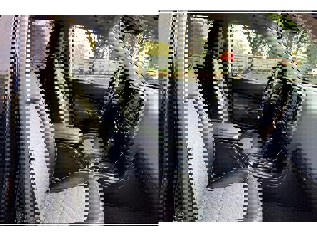 Used 2017 Chevrolet Colorado Z71 image 8