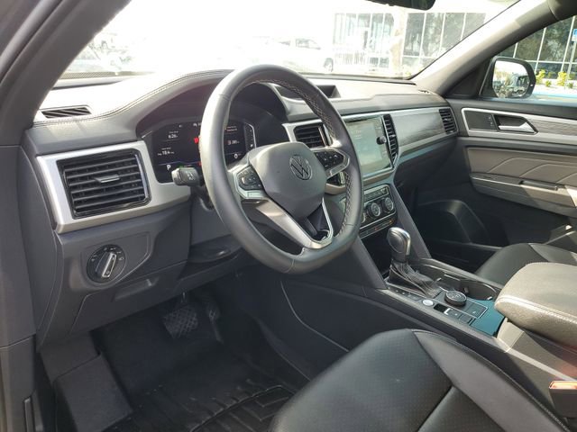 Used 2022 Volkswagen Atlas Cross Sport SE image 20