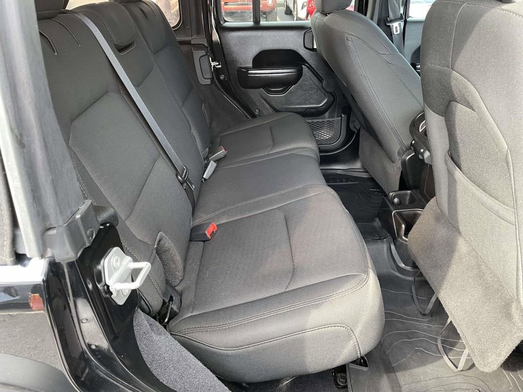 Used 2021 Jeep Wrangler Unlimited Sport image 46