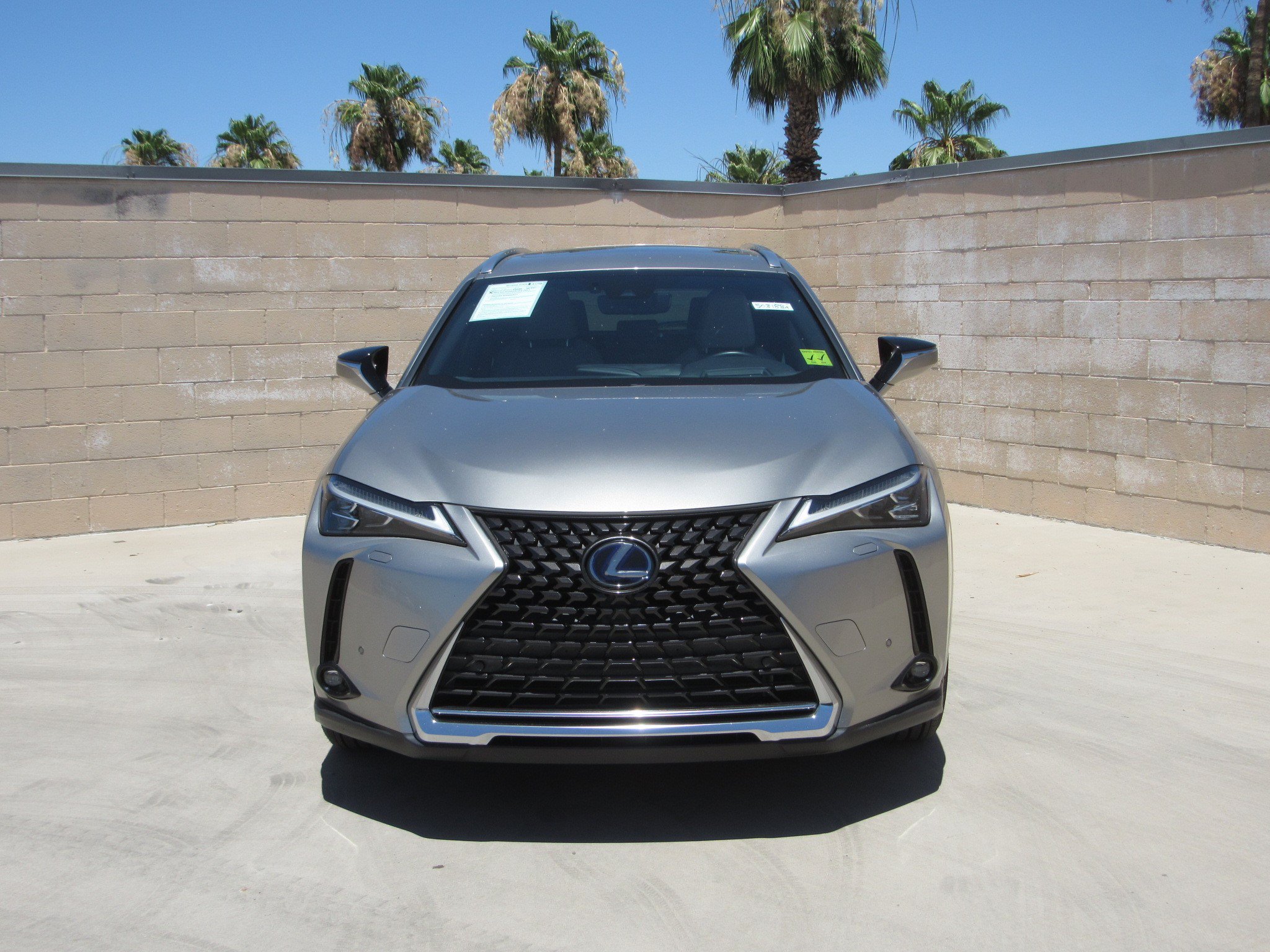 Used 2022 Lexus UX 250h w/ Luxury Package AWD/4WD image 3