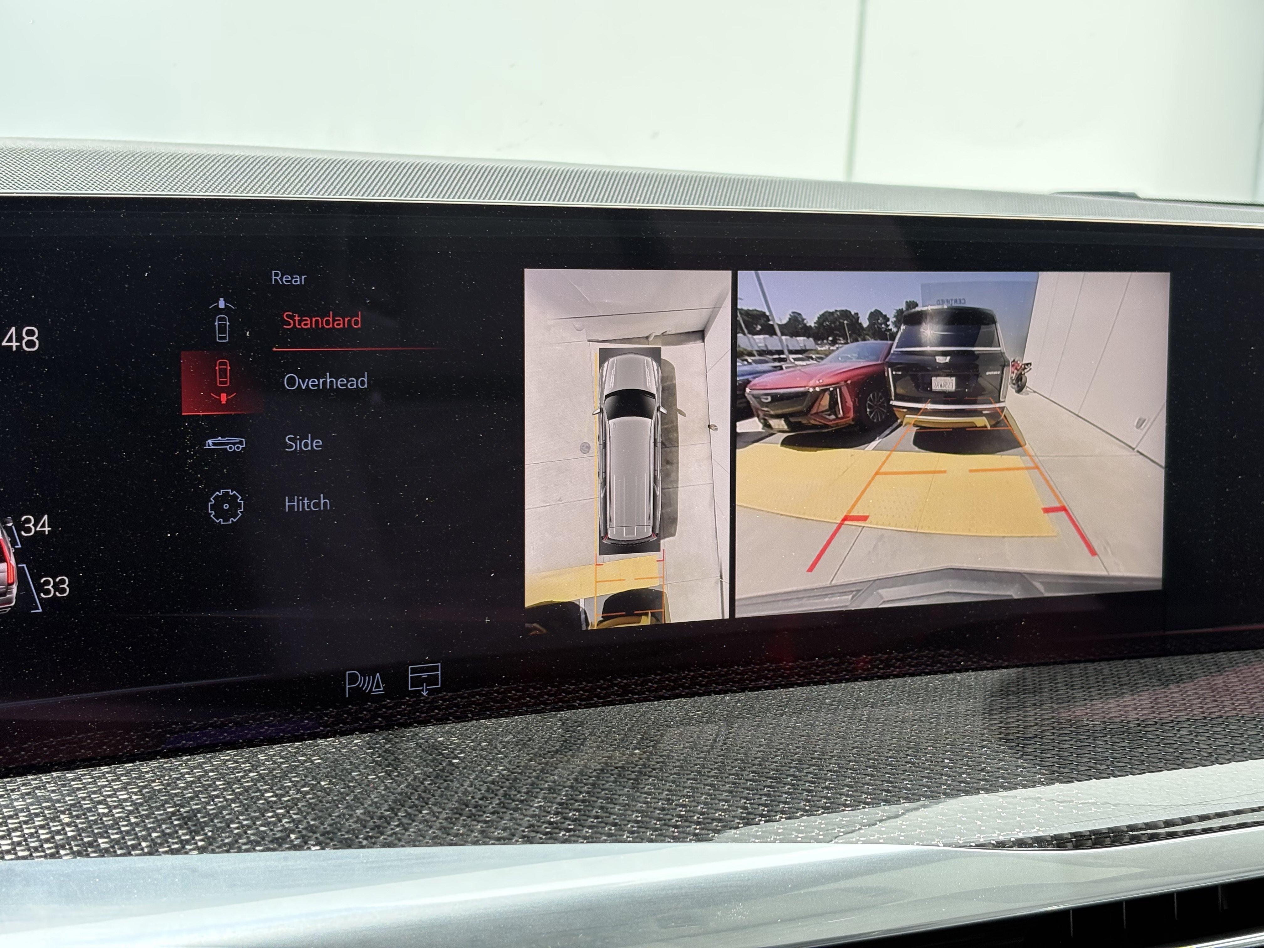Certified 2025 Cadillac Escalade ESV V AWD/4WD image 26
